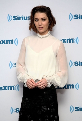 HQ
